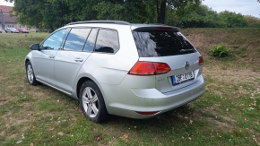 Volkswagen Golf 1,6 TDI Bluemotion 28471741-1216577.jpg