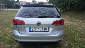 Volkswagen Golf 1,6 TDI Bluemotion 28471743-1216577.jpg
