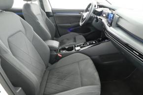 Volkswagen Golf  2.0 TSI 