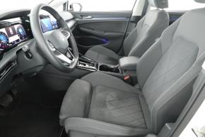 Volkswagen Golf  2.0 TSI 