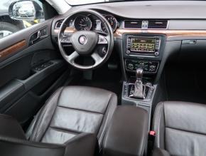 Škoda Superb  2.0 TDI Laurin&Klement 