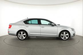 Škoda Octavia  2.0 TDI Elegance 