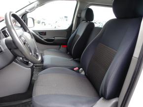 Hyundai H-1  2.5 CRDi 