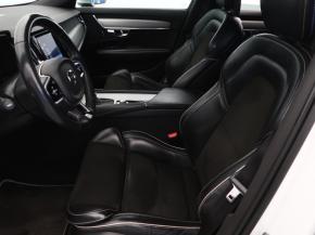 Volvo V90  D5 AWD 