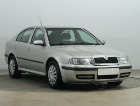 Škoda Octavia  1.6 Tour