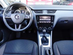 Škoda Octavia  1.0 TSI Ambition Plus 