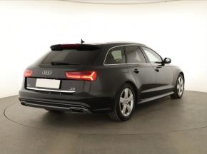 Audi A6  3.0 TDI S line 