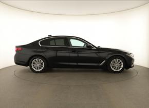 BMW 5  530d xDrive Luxury Line 