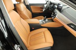 BMW 5  530d xDrive Luxury Line 