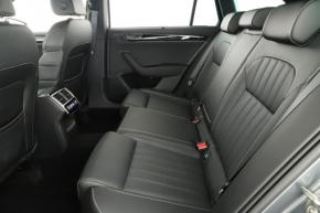 Škoda Superb  2.0 TDI Laurin & Klement 
