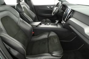Volvo XC60  T5 AWD R-Design 
