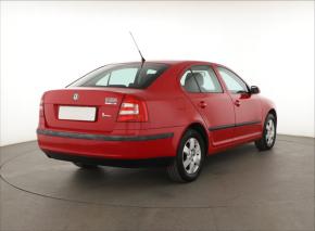 Škoda Octavia  1.6 Elegance 
