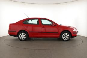Škoda Octavia  1.6 Elegance 