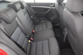 Škoda Octavia  1.6 Elegance 