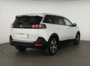 Peugeot 5008  1.5 BlueHDi 