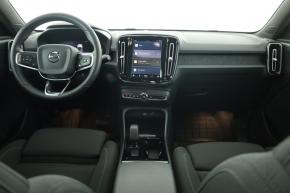 Volvo C40  Recharge Pure 