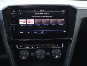 Volkswagen Passat  2.0 TDI Elegance 