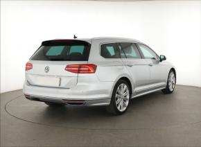 Volkswagen Passat  2.0 TDI R-Line 