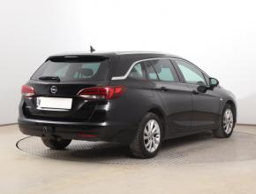 Opel Astra  1.5 CDTI Innovation 