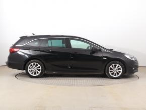 Opel Astra  1.5 CDTI Innovation 