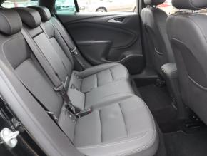 Opel Astra  1.5 CDTI Innovation 
