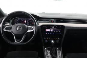 Volkswagen Passat  1.5 TSI R-Line 