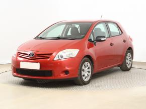 Toyota Auris  1.3 Dual VVT-i 