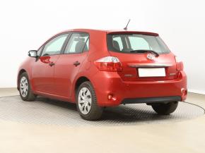 Toyota Auris  1.3 Dual VVT-i 