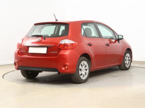 Toyota Auris  1.3 Dual VVT-i 
