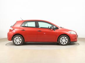 Toyota Auris  1.3 Dual VVT-i 