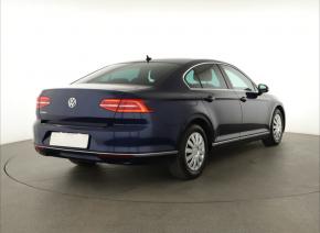 Volkswagen Passat  2.0 TDI 