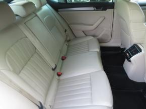 Škoda Superb  2.0 TDI Style 
