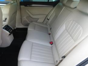 Škoda Superb  2.0 TDI Style 