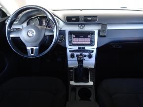 Volkswagen Passat  2.0 TDI Trendline 