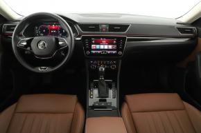 Škoda Superb  2.0 TSI Laurin&Klement 