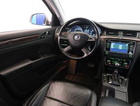 Škoda Superb  2.0 TDI Exclusive 