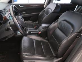 Škoda Superb  2.0 TDI Exclusive 