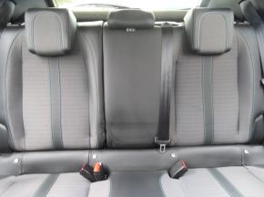 Peugeot 2008  1.5 BlueHDi Allure 