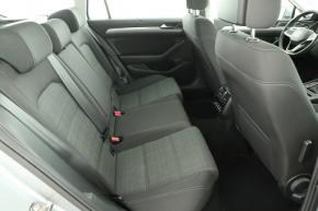 Volkswagen Passat  1.5 TSI Business 