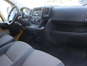 Peugeot Boxer  2.0 BlueHDi 