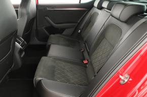 Škoda Superb  2.0 TDI Sportline 