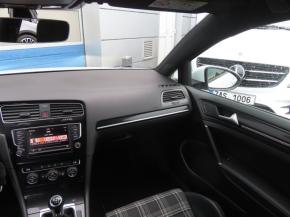 Volkswagen Golf  2.0 TDI GTD 