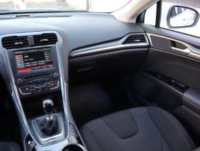 Ford Mondeo  2.0 TDCI Titanium 