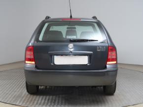 Škoda Octavia  1.9 TDI Tour 