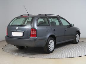 Škoda Octavia  1.9 TDI Tour 