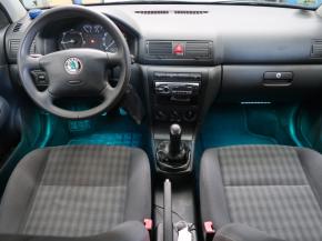 Škoda Octavia  1.9 TDI Tour 