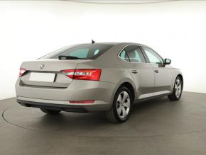 Škoda Superb  2.0 TDI Ambition Plus 