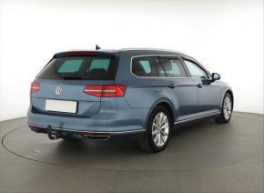 Volkswagen Passat  2.0 BiTDI 