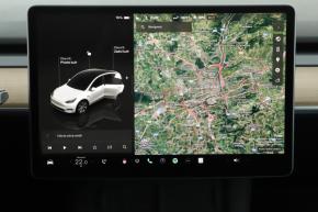 Tesla Model Y  Long Range AWD 72kWh 