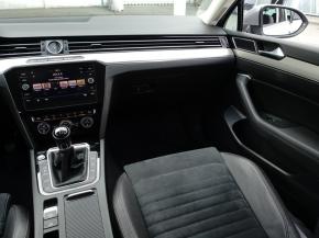 Volkswagen Passat  2.0 TDI 